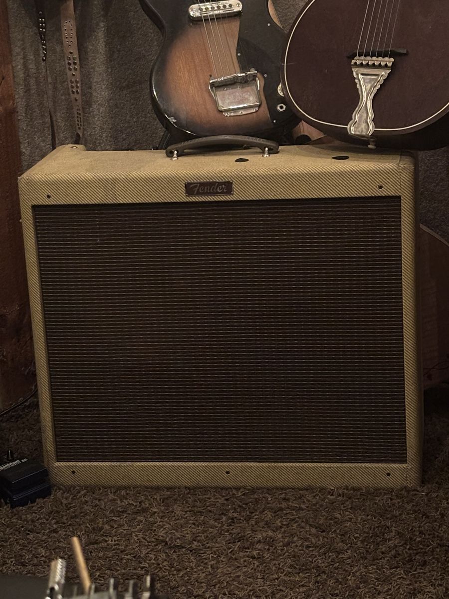Blues deville 2x12
