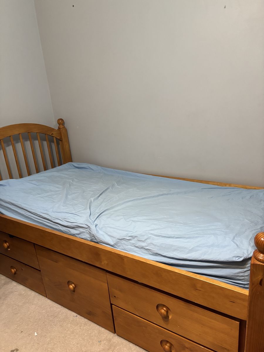 Twin bed