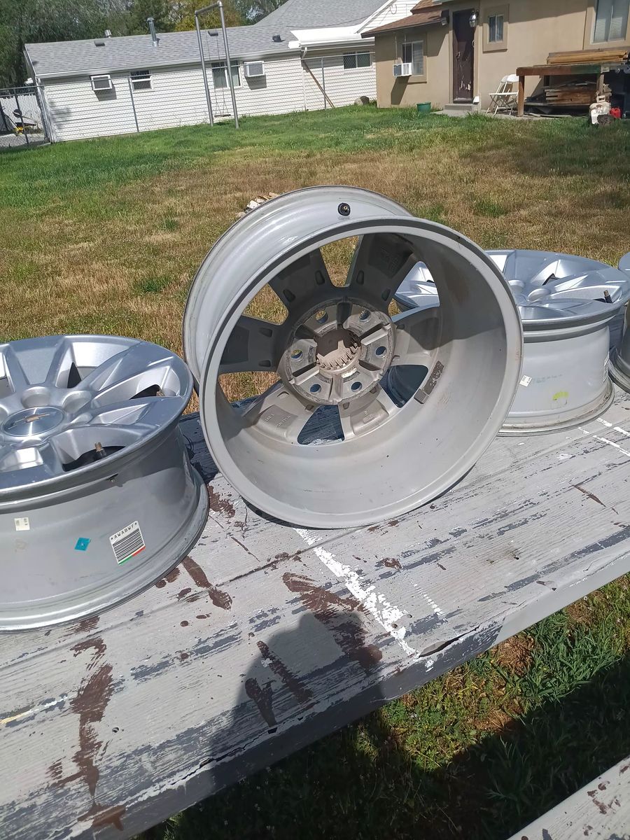 2019 Chevy OEM Wheels