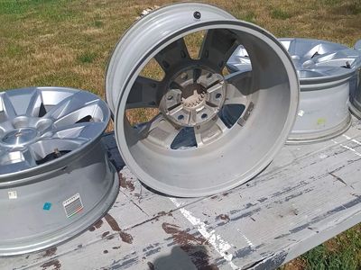 2019 Chevy OEM Wheels