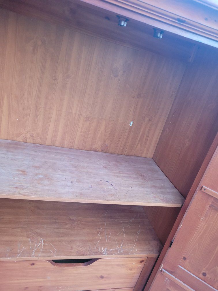 Main image 3