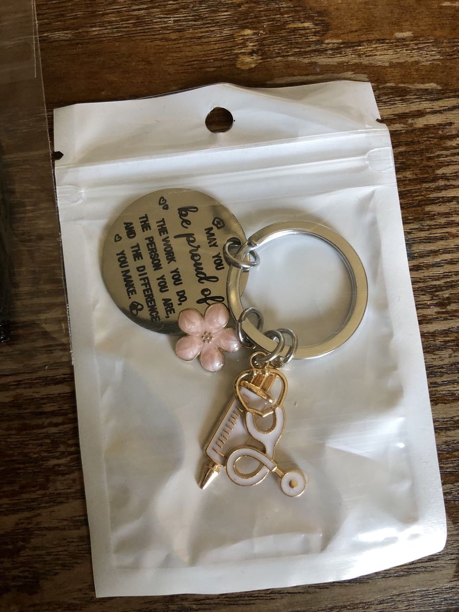 Nurse Appreciation Gift Set: Keychain & Bracelet with Stethoscope & Heartbeat, Thank You Card