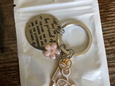 Nurse Appreciation Gift Set: Keychain & Bracelet with Stethoscope & Heartbeat, Thank You Card