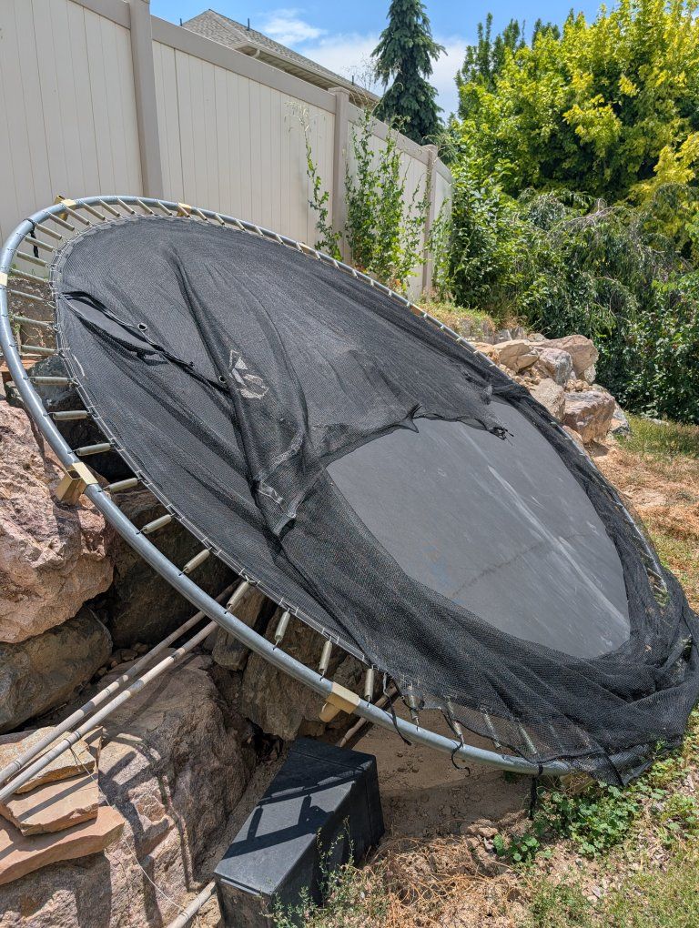 Trampoline 12 foot