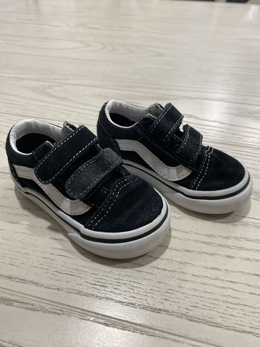 Vans Old Skool V Black & White Shoes Size 5 Toddler
