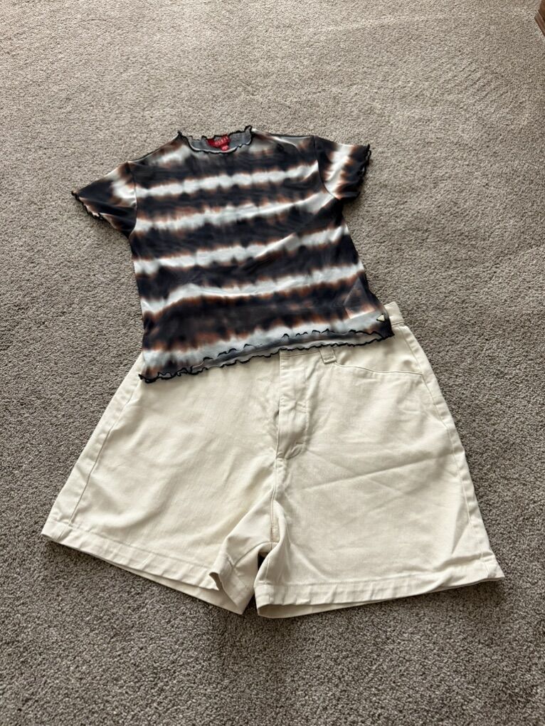 Shirt And Shorts Outfit Size m