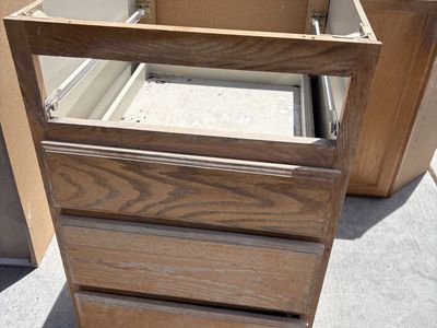Base Cabinet Read Description