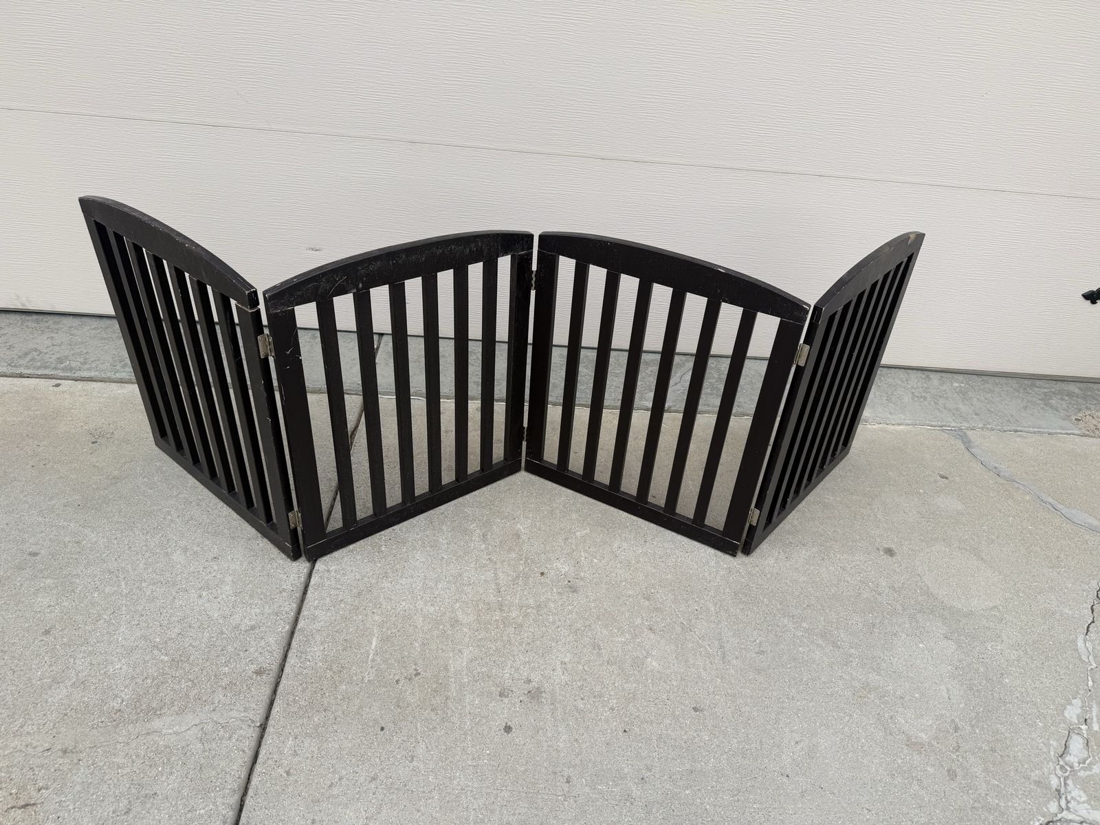 Long pet gate or baby gate 82” long 24” tall