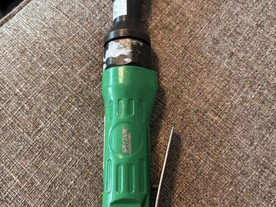 Like new Speedaire 3/8” air ratchet in great condition