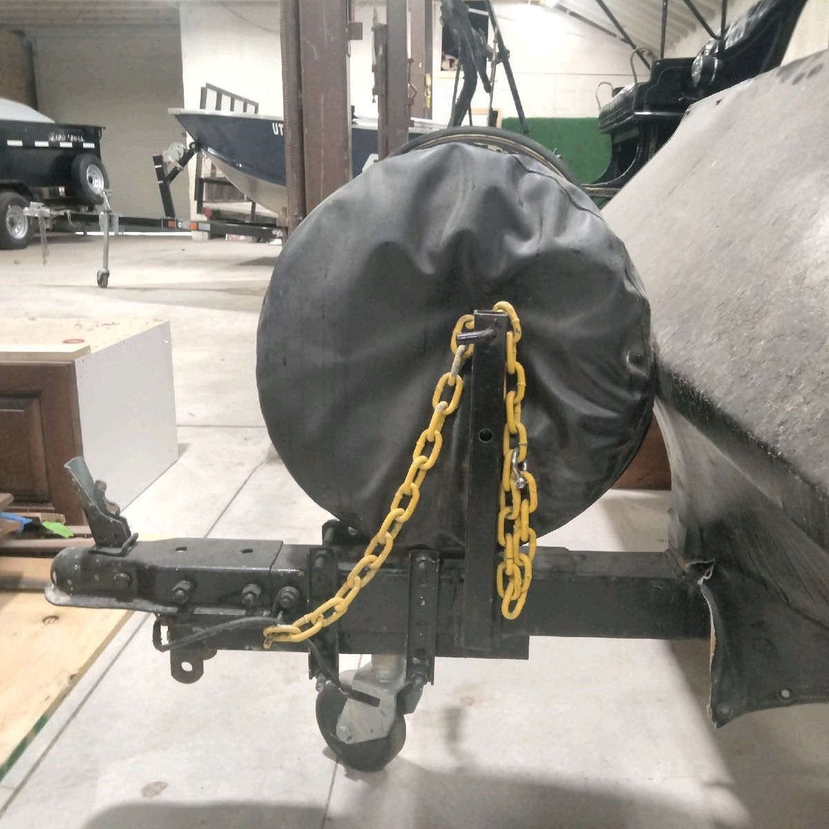 Main image 3