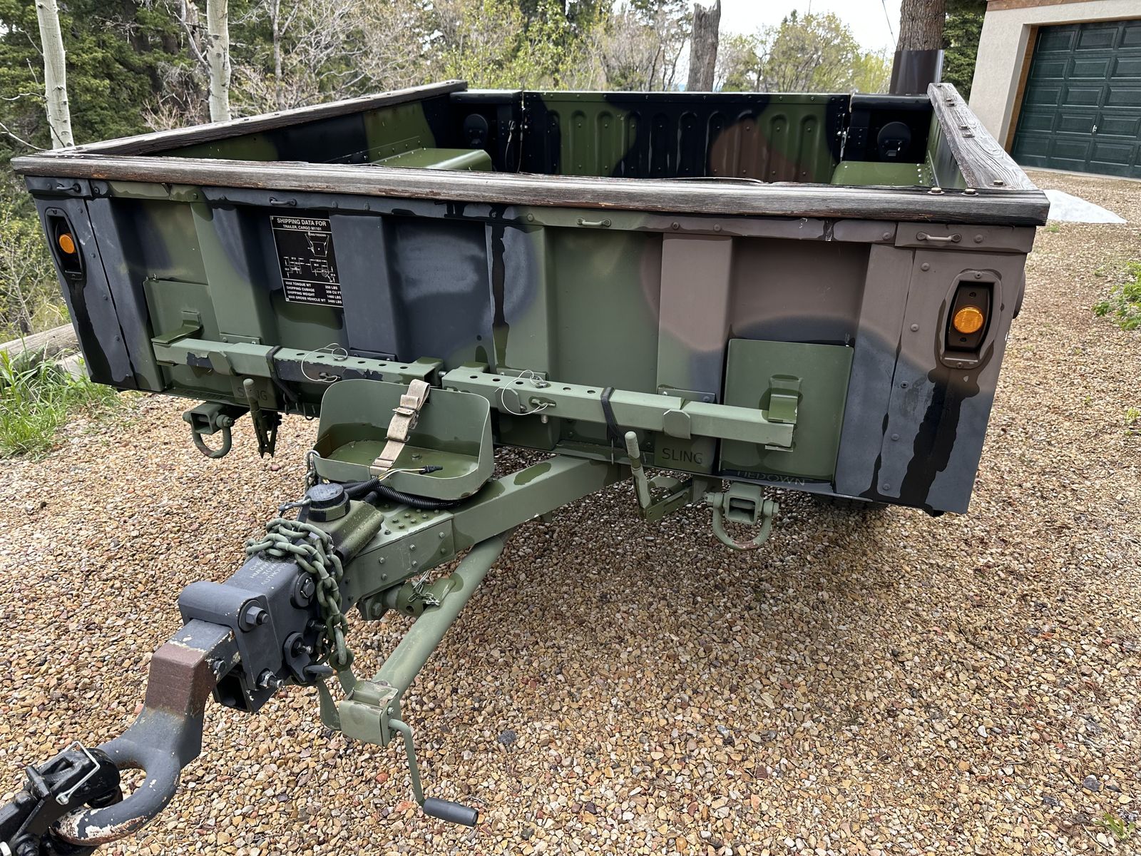 MILITARY CARGO TRAILER
