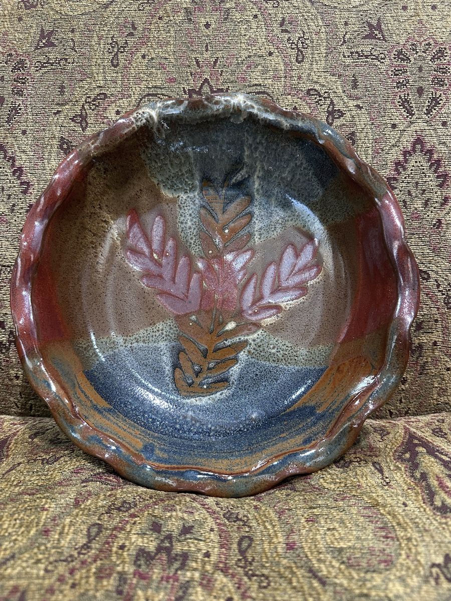 Pottery pie plate