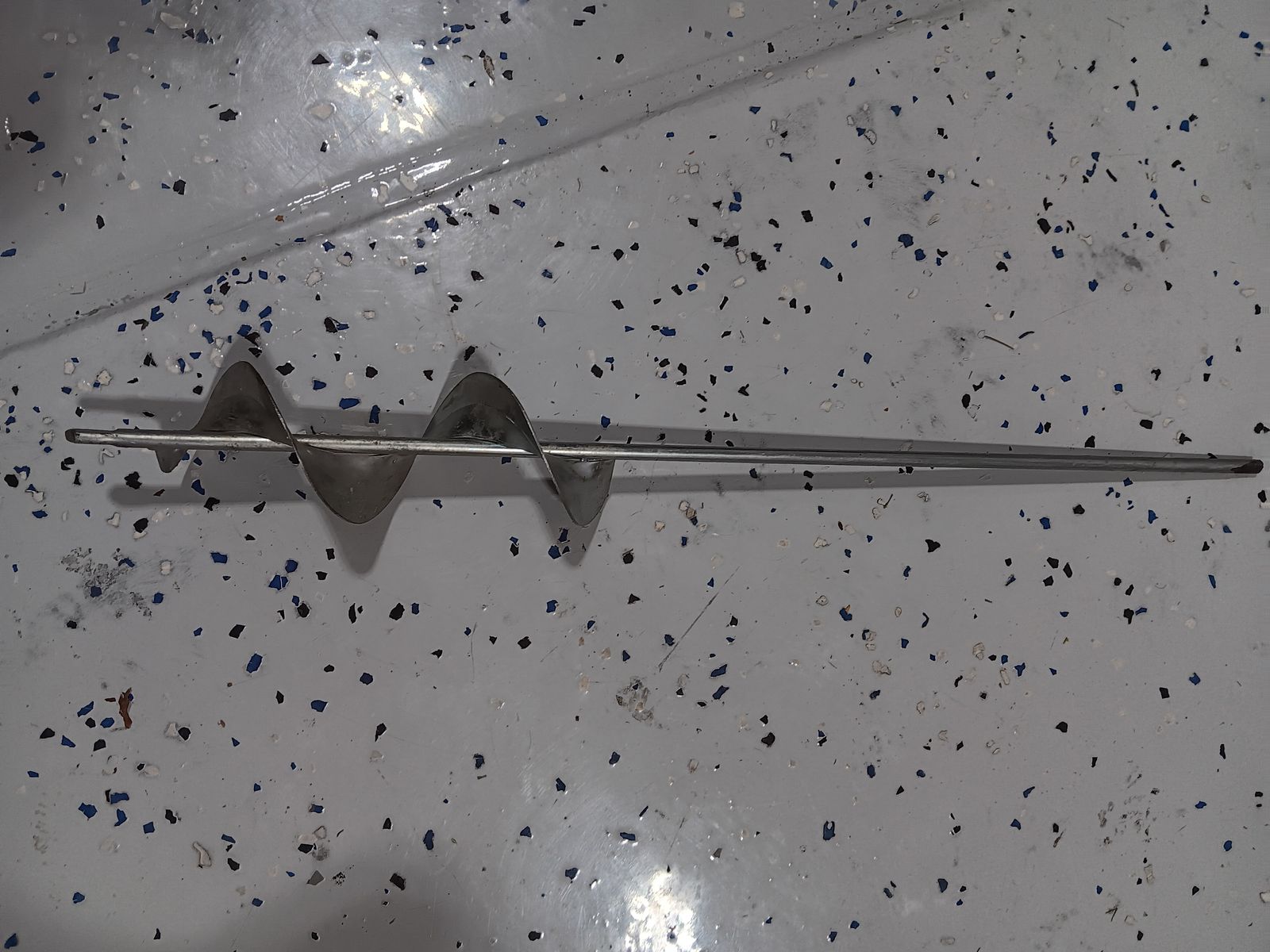 Main image 3