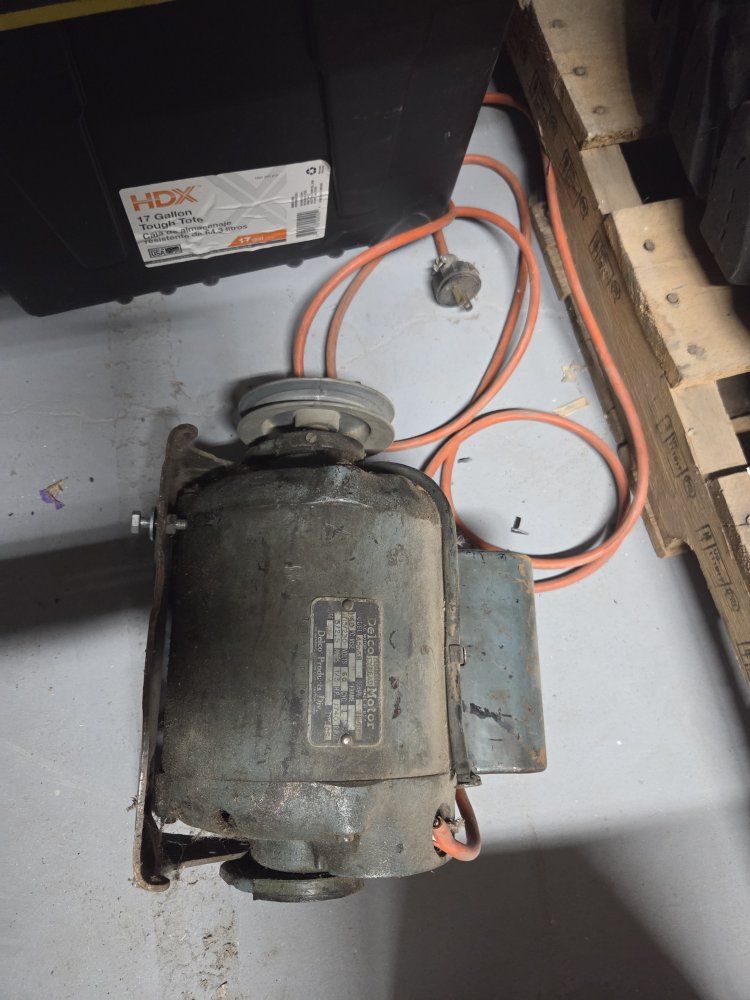 Main image 5