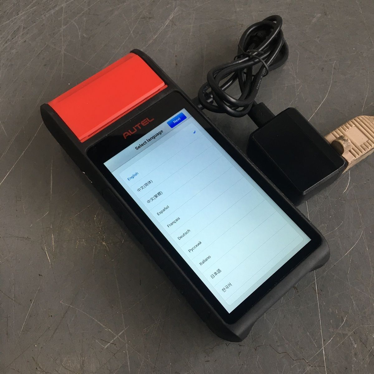 Main image 6