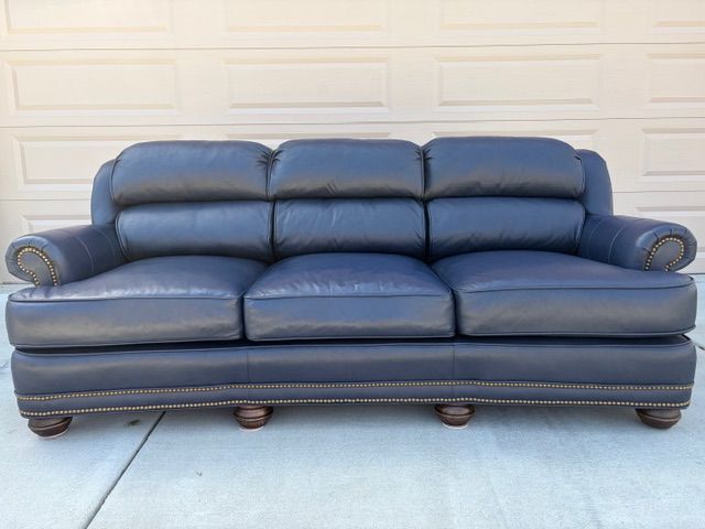 Full leather 3 seat Thomas Bain sofa