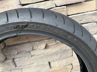 Battlax BT023F E Sport Touring 120/70ZR17M/C (58W) Motorcycle Tire