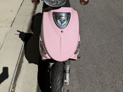2012 Genuine Buddy 50cc Scooter