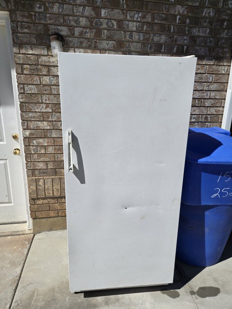 Amana Freezer
