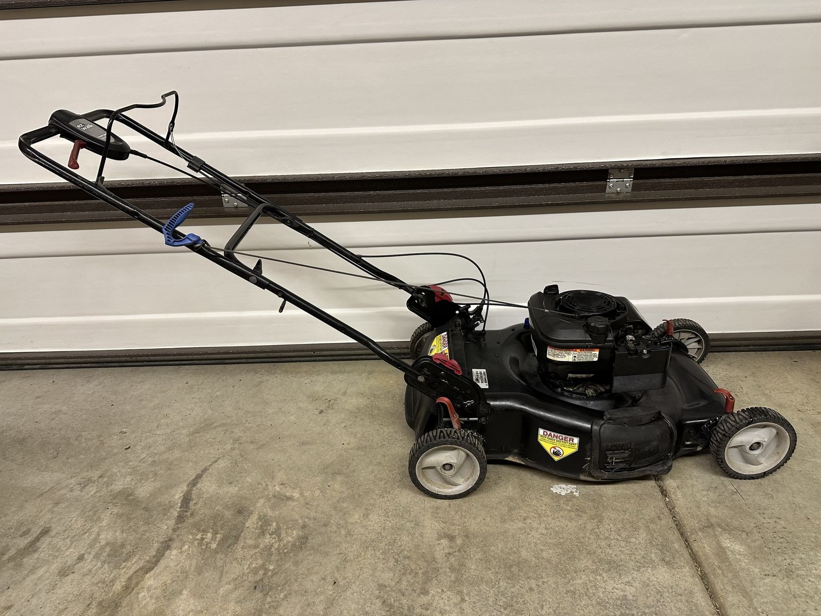 Craftsman Platinum 22" Self-Propelled Lawnmower (Briggs & Stratton 7.00)