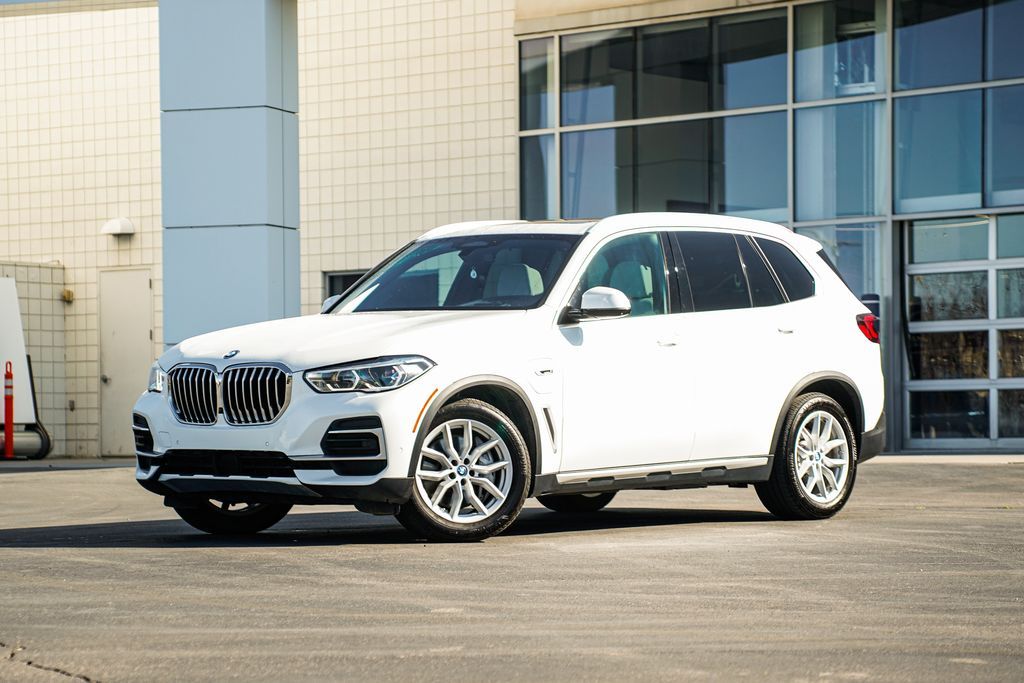 2023 BMW X5 xDrive45e