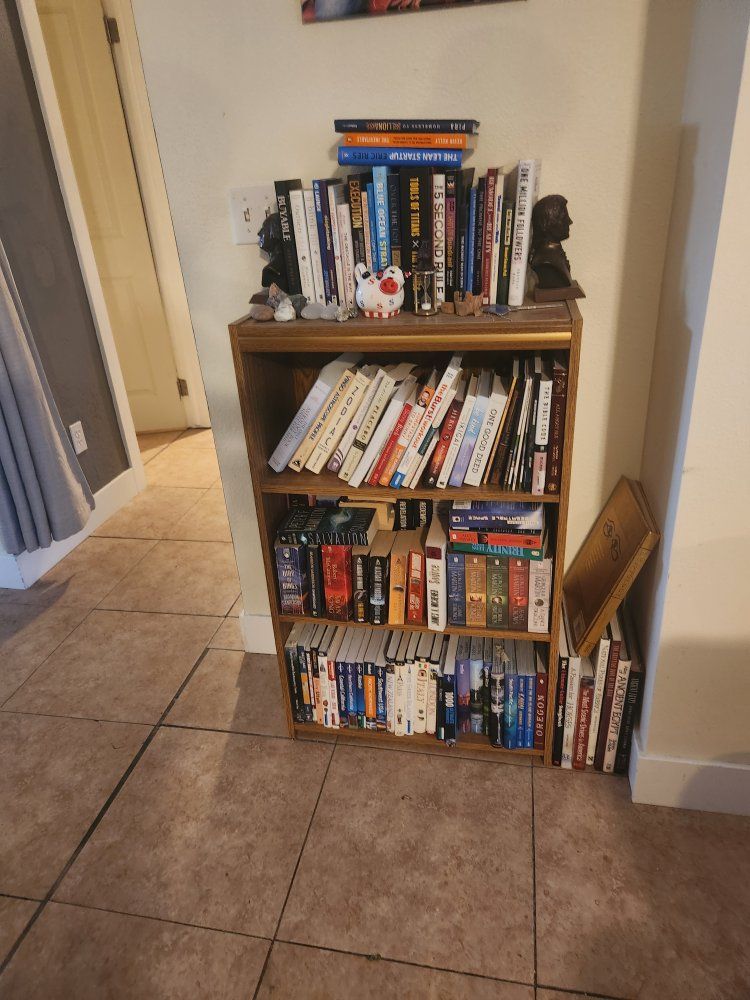 Main image 6