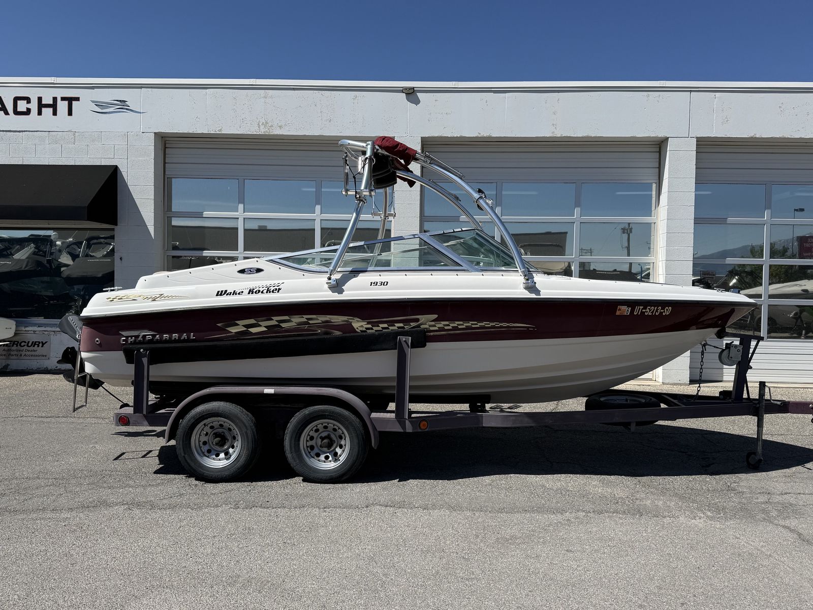 1994 19' Chaparral 1930 SS Bowrider