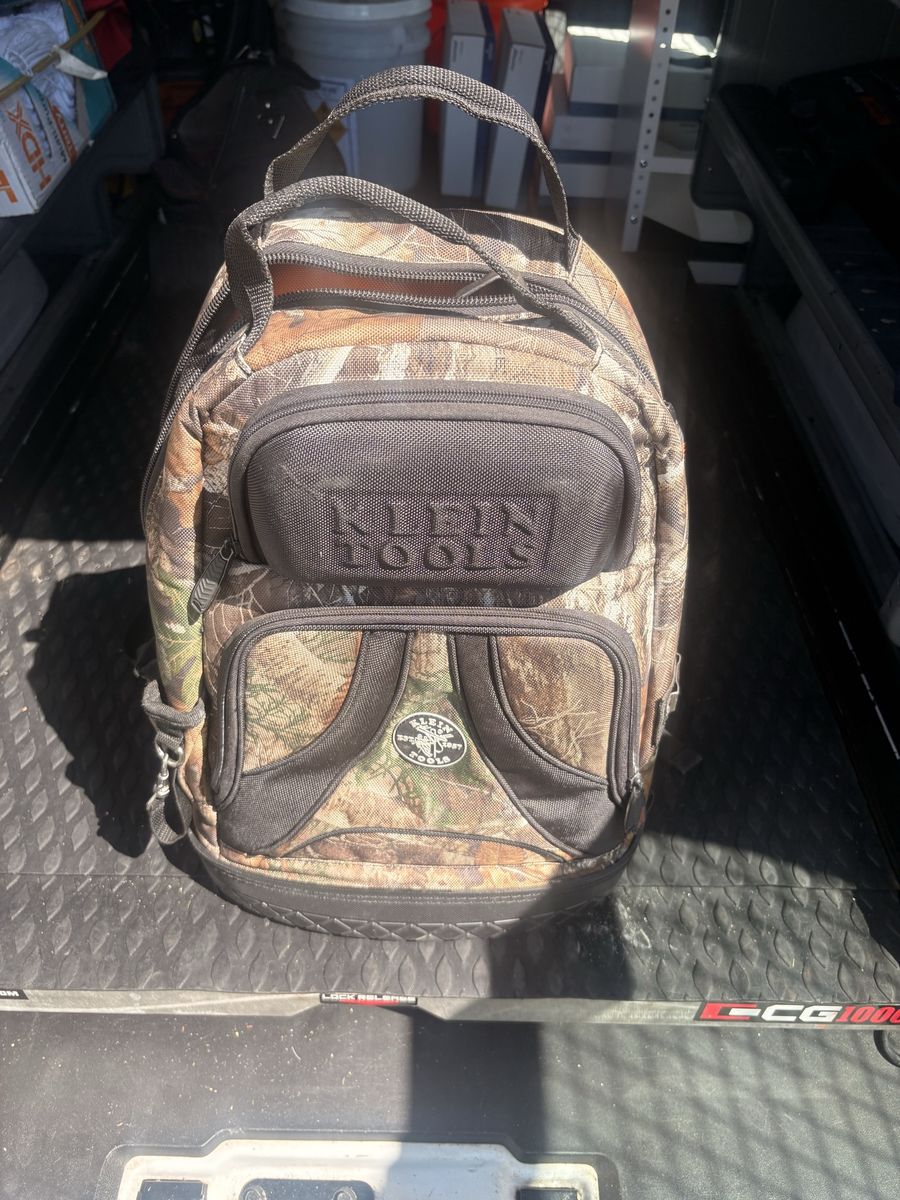 Klein backpack and vacuum hose and fitting
