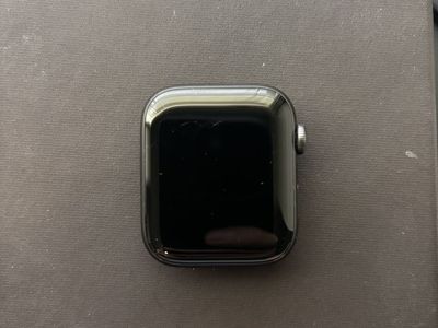 Apple Watch SE