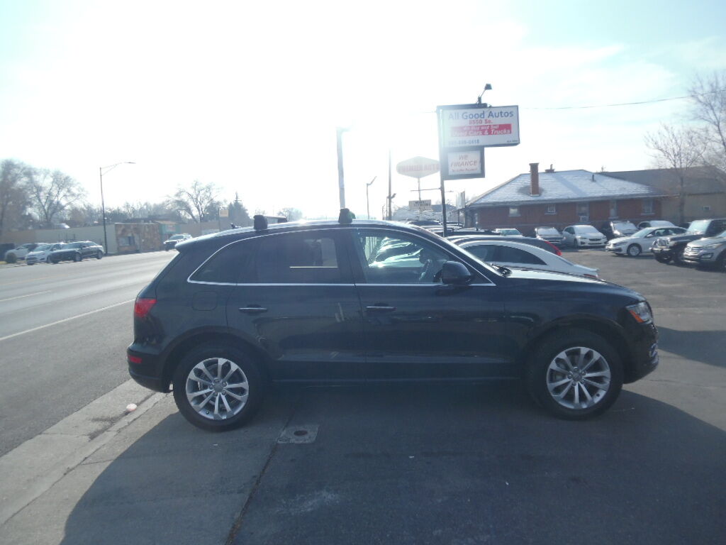 2016 AUDI Q5 2.0L Premium