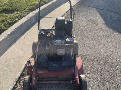 30" Commercial Walk-Behind Lawn Mower with Kohler Command PRO Engine
