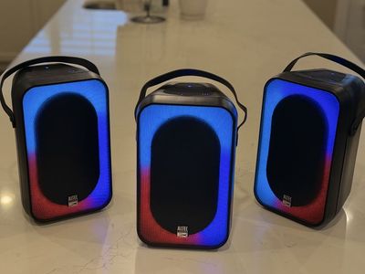 3 Altec Lansing Shockwave Party Speakers