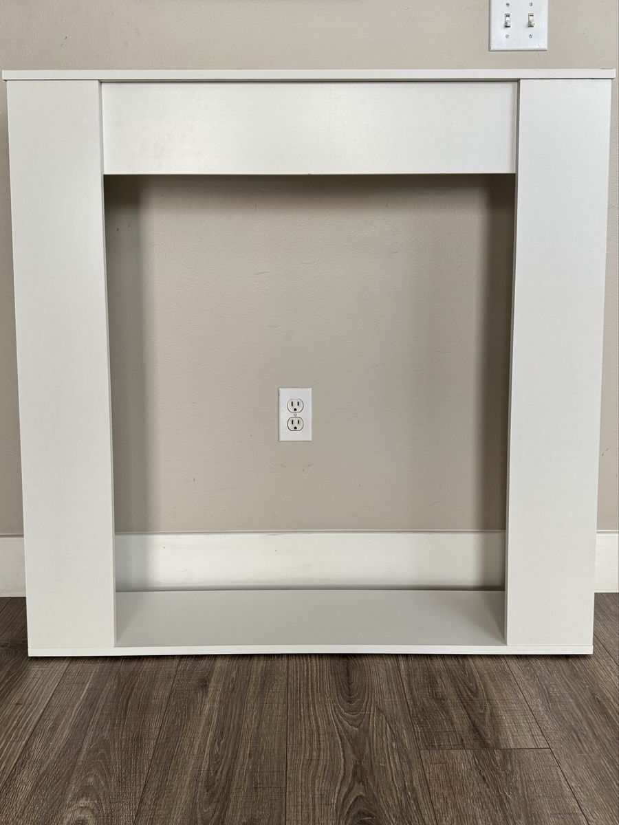 White Fireplace Surround for Electric Fireplaces