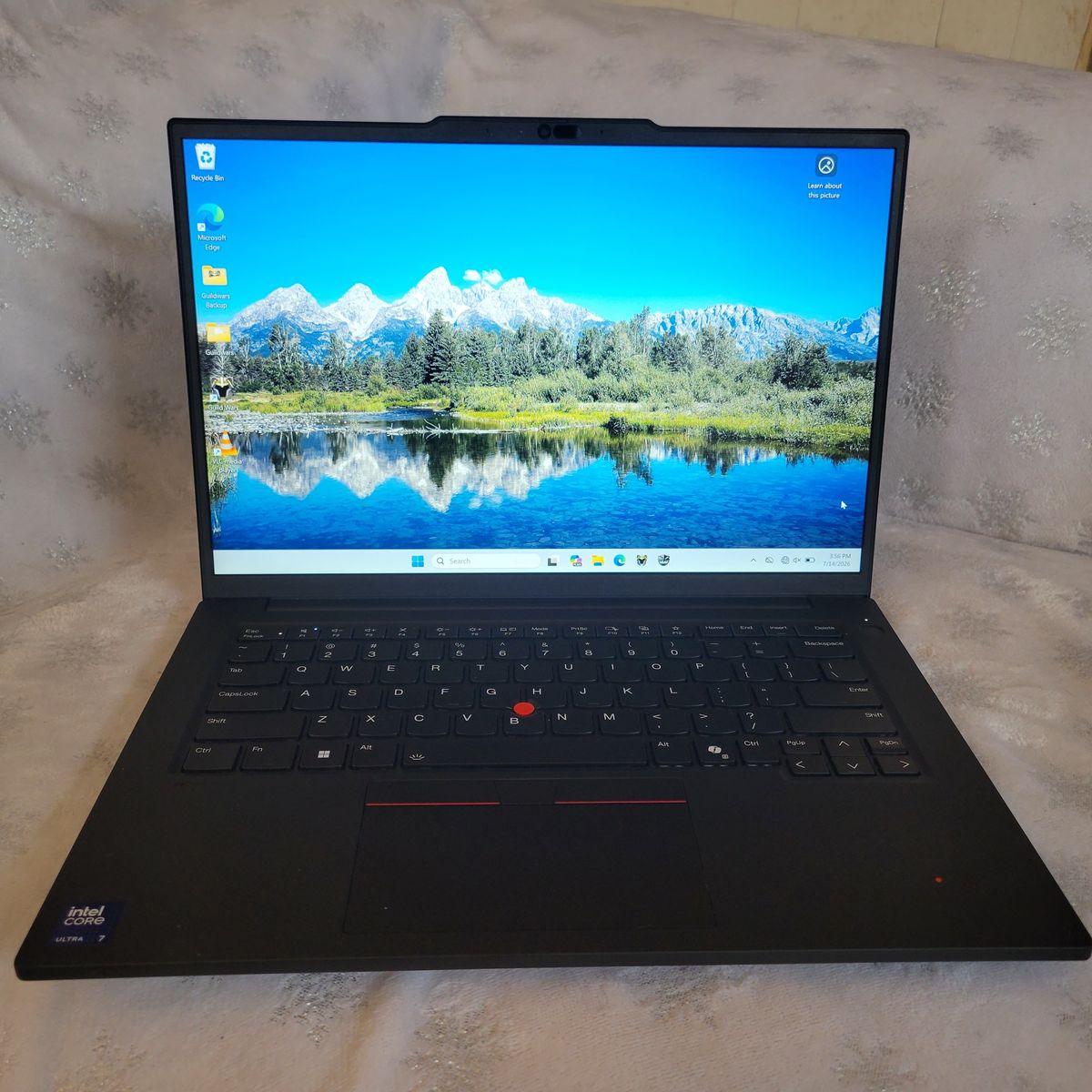 Current Gen ThinkPad P14s Gen 5 Workstation | Core Ultra 7 / 32GB RAM / NVIDIA GPU