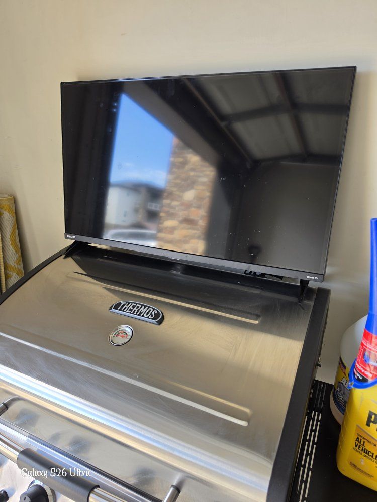 Phillips 32" tv