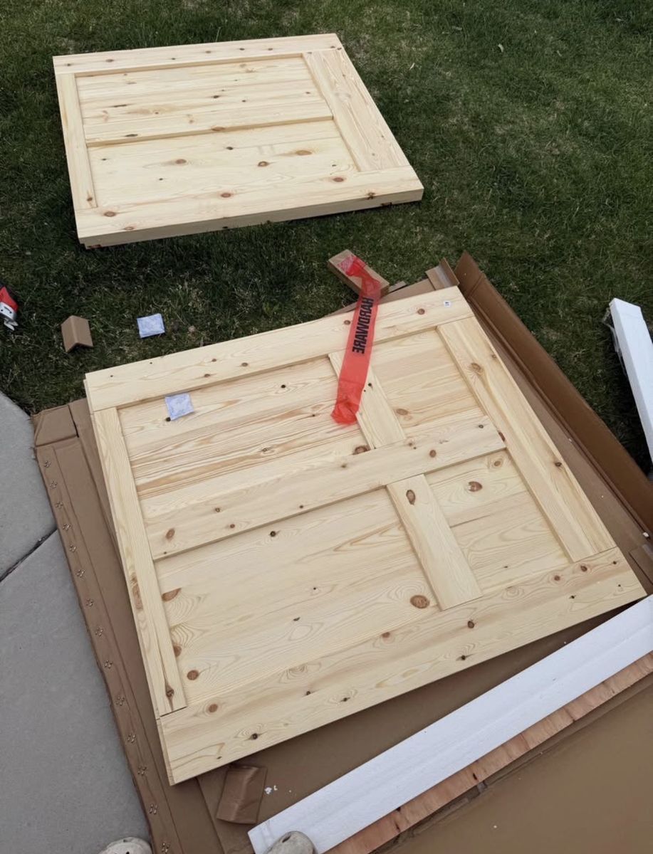 Stainable wooden Dutch door 
