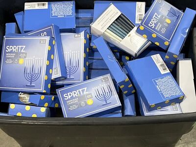 Box Of 100's Menorah Candles White Ling Birthday