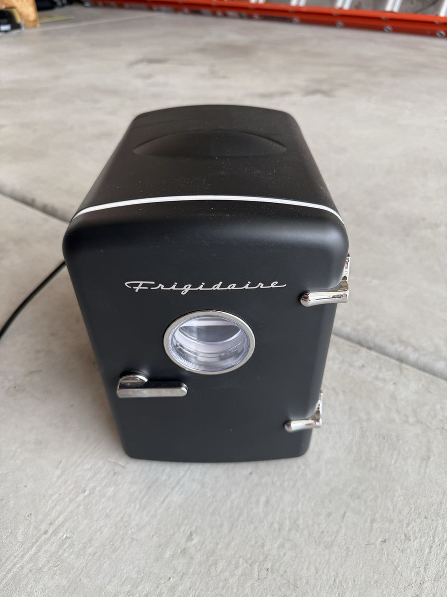 Frigidaire Portable Retro 6-Can Mini Fridge, Black with White Trim, Compact Personal Cooler