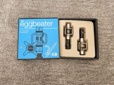 egg beater bike pedals