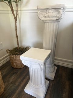 White Columns