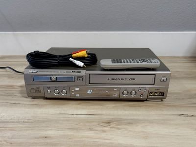 Sanyo Combo DVD VCR Player
