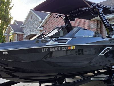 2022 Centurion RI 230 – Fully Loaded – Transferable Factory Warranty