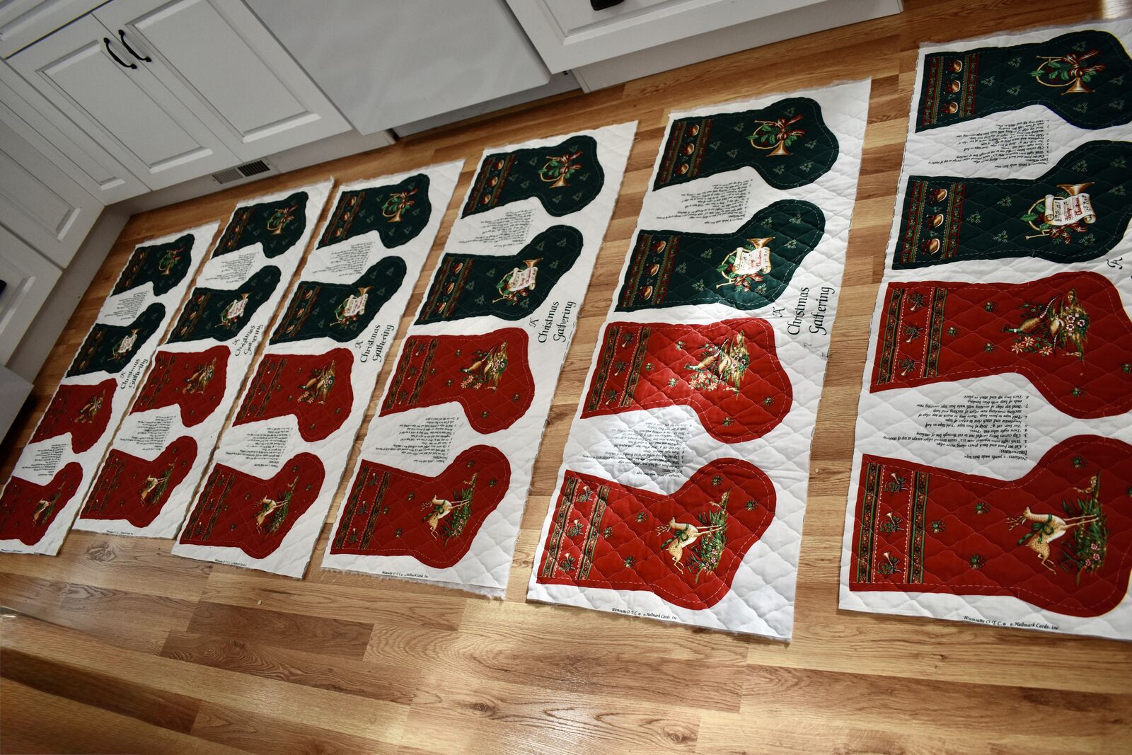 6 SEPARATE PANELS OF CHRISTMAS SOCK / STOCKINGS FABRIC In Red / Green Cotton Fabric With A White Backing