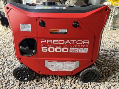 New-Predator Super Quiet Inverter 5000 Generator