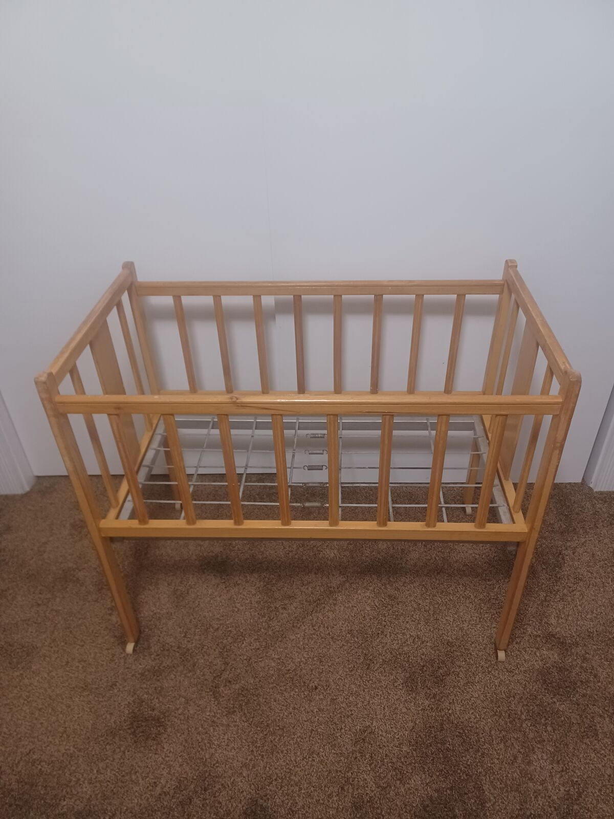 vintage baby crib