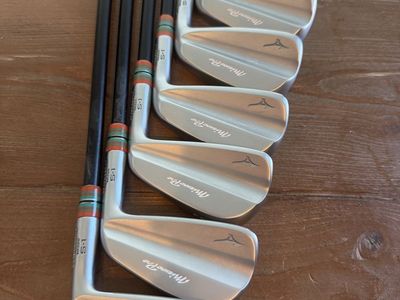 Mizuno S-1 Irons w/ LA Golf Graphite Shafts (4-PW)