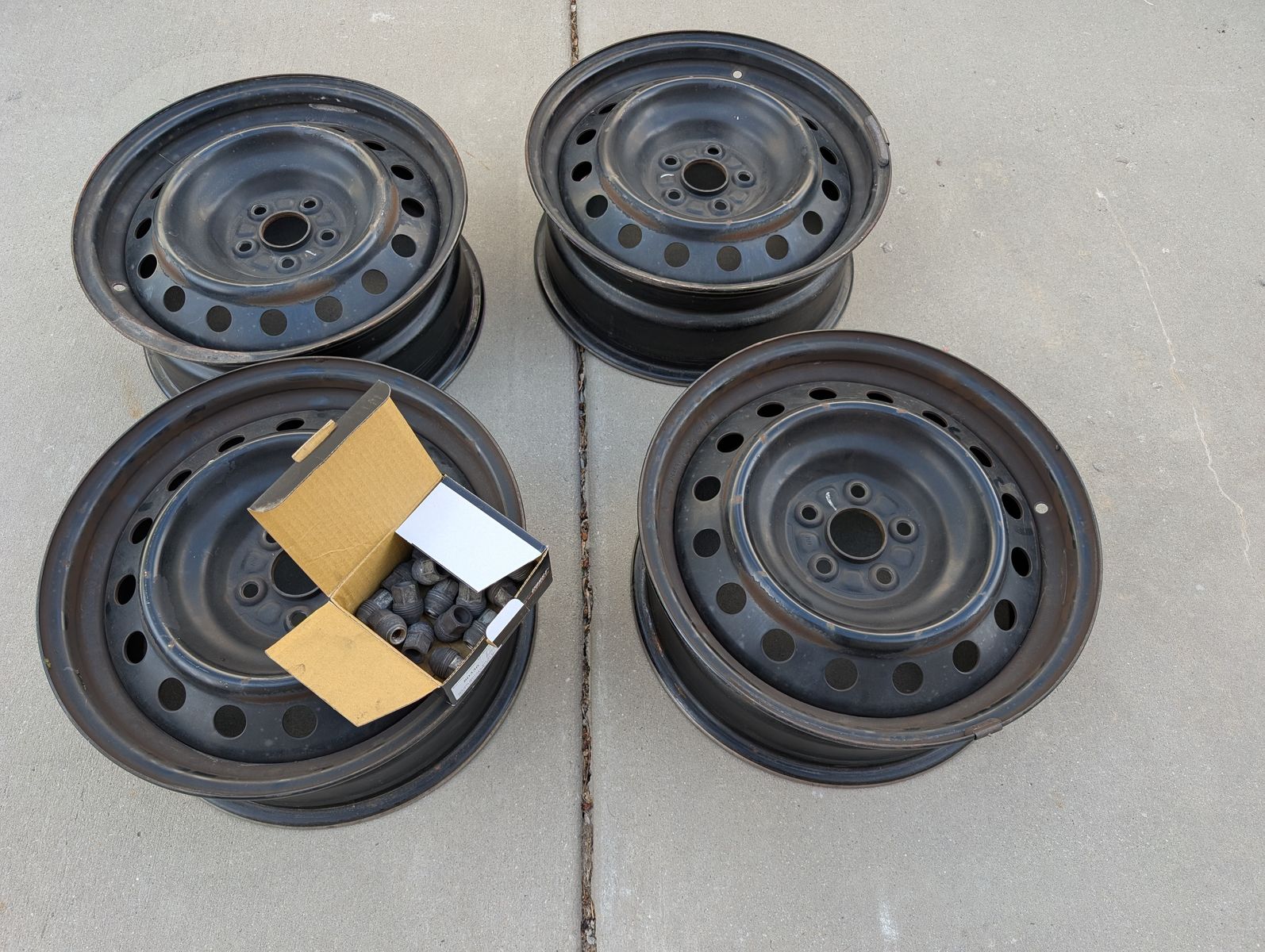 Solid and good condition 16" Wheels/Rims with Lugs
