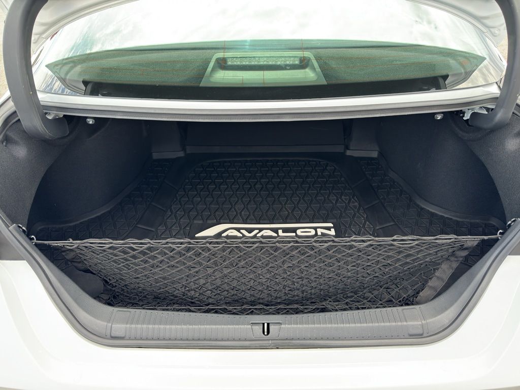 Main image 7