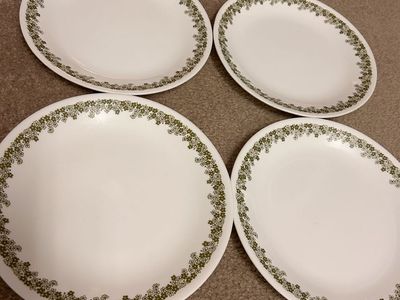 corningware corelle-set of 4