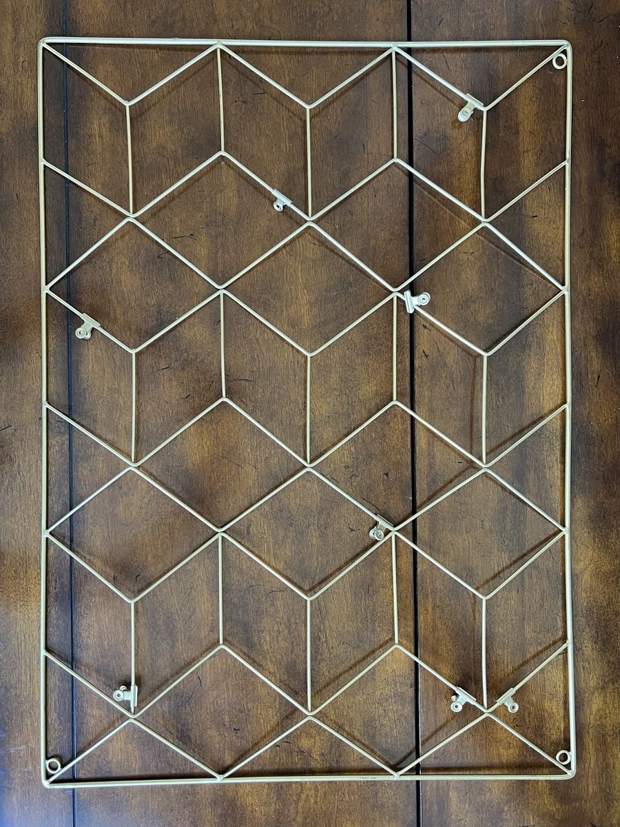 Gold Metal Notice / Pin / Clip / Wall Board - Home Decor